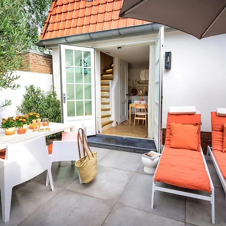 5 O Clock Somewhere בית נופש *