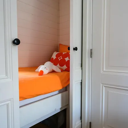 5 O Clock Somewhere בית נופש *