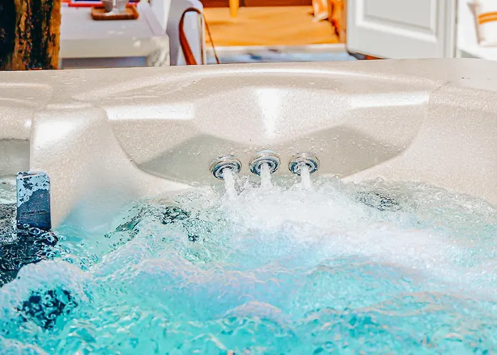 5 O Clock Somewhere *